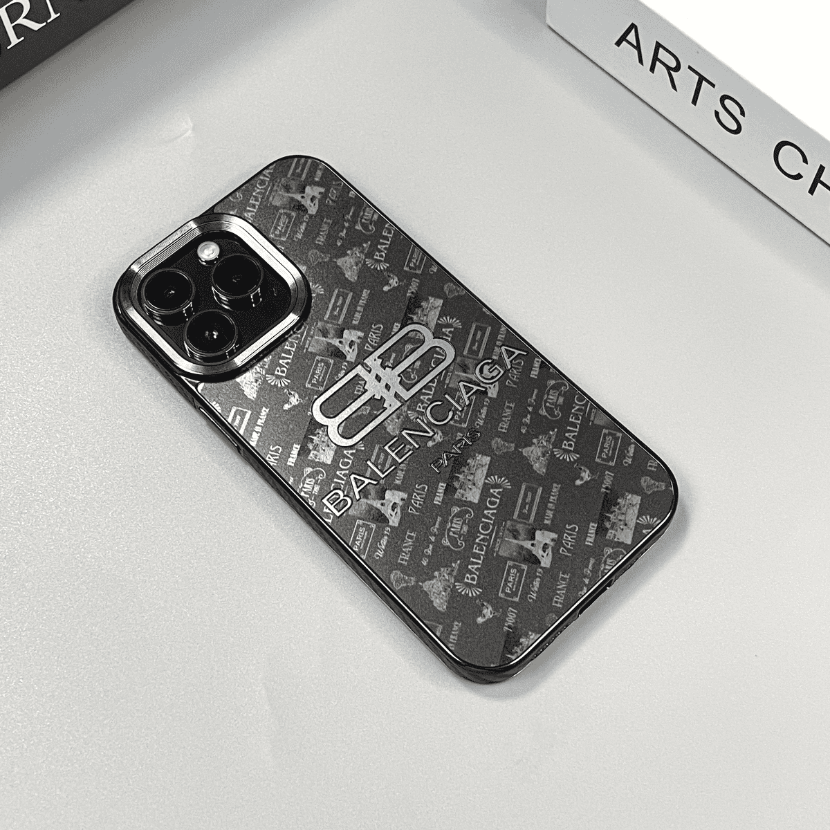 Fashionable electroplated iPhone16 case